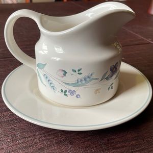 Pfalitzgraff April Floral Gravy Boat Pitcher with saucer